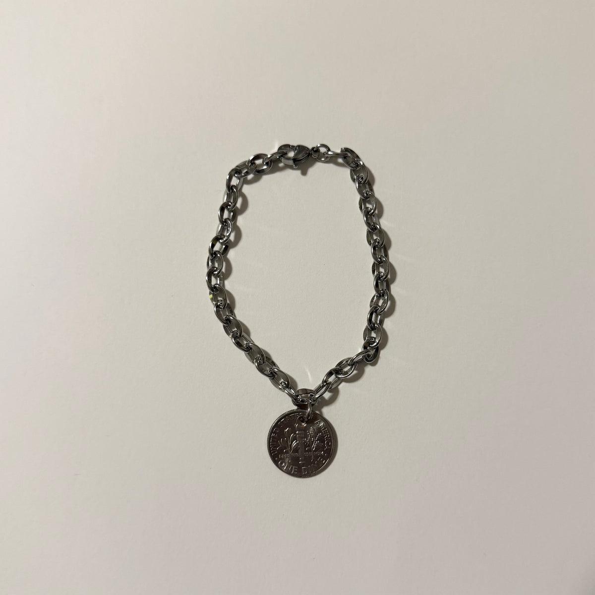 USD bracelet (America)