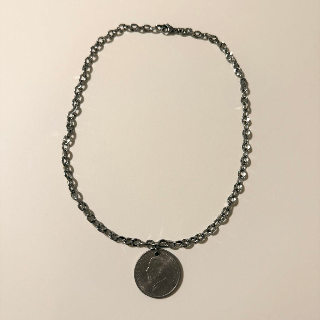 AUD Necklace (Australia)